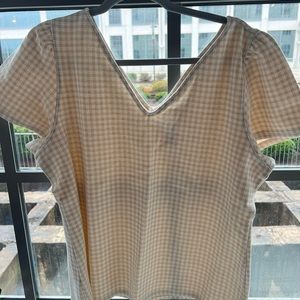 Ann Taylor checkered camel work top. Size XL new with tags!